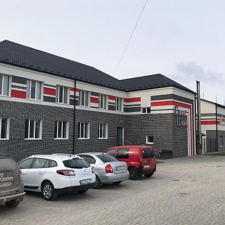 Hostel Good Rest Chemerivtsi Zewnętrze zdjęcie