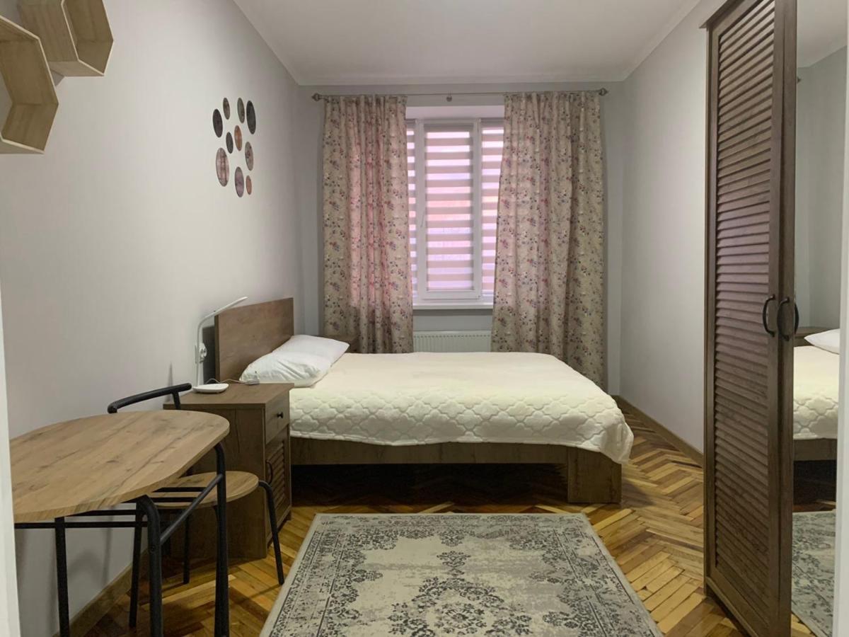 Hostel Good Rest Chemerivtsi Zewnętrze zdjęcie