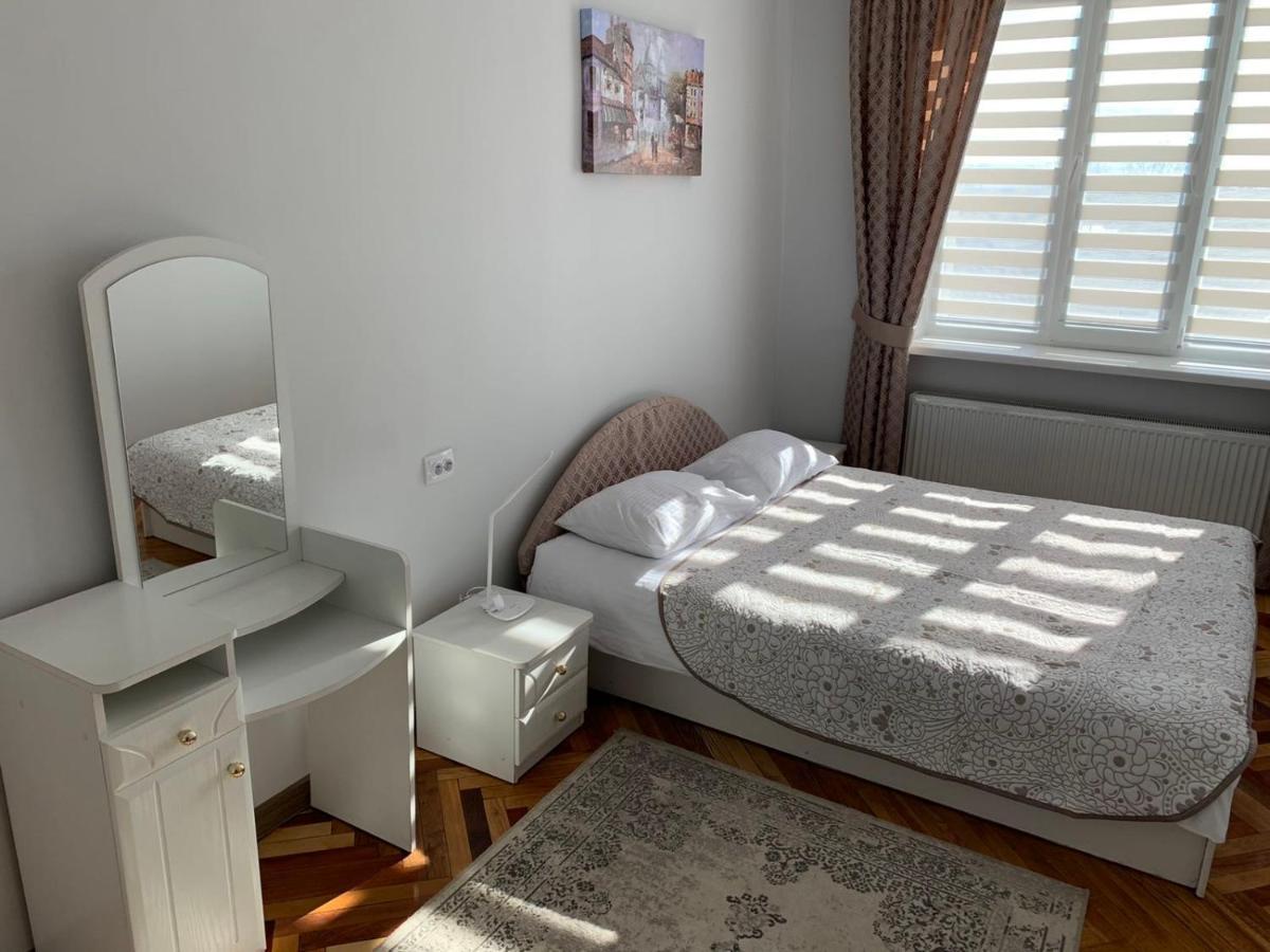 Hostel Good Rest Chemerivtsi Zewnętrze zdjęcie